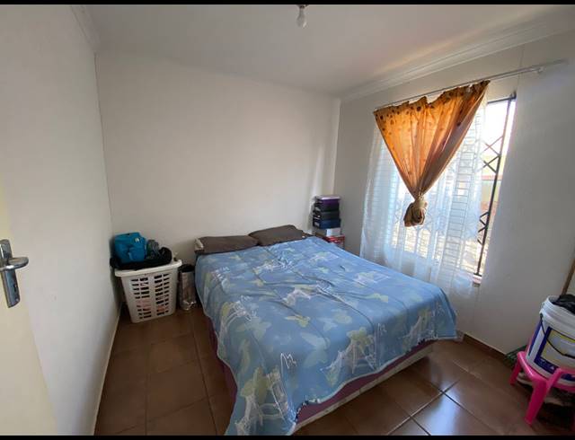 2 BEDROOM HOUSE FOR SALE IN STRETFORD